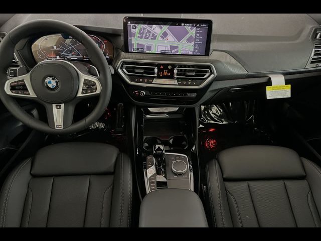 2024 BMW X4 xDrive30i