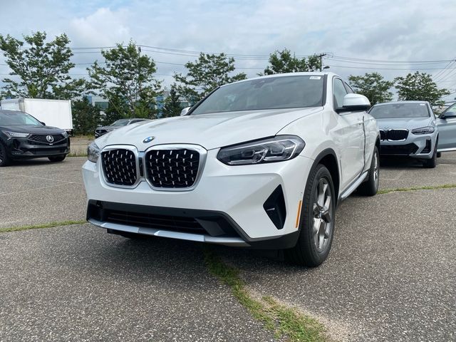 2024 BMW X4 xDrive30i