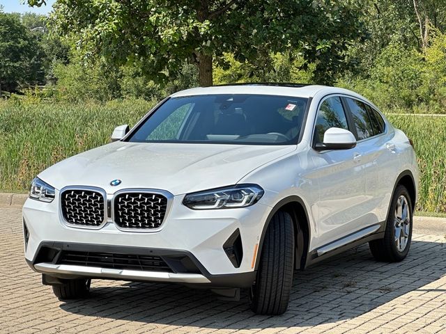 2024 BMW X4 xDrive30i