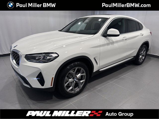 2024 BMW X4 xDrive30i