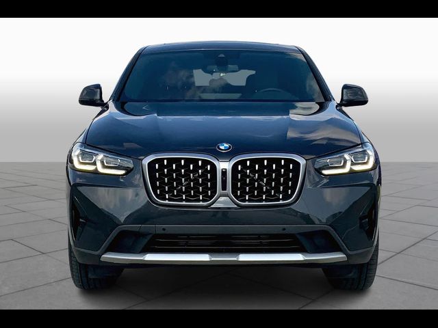 2024 BMW X4 xDrive30i