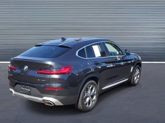 2024 BMW X4 xDrive30i