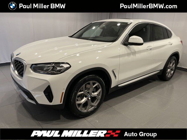 2024 BMW X4 xDrive30i