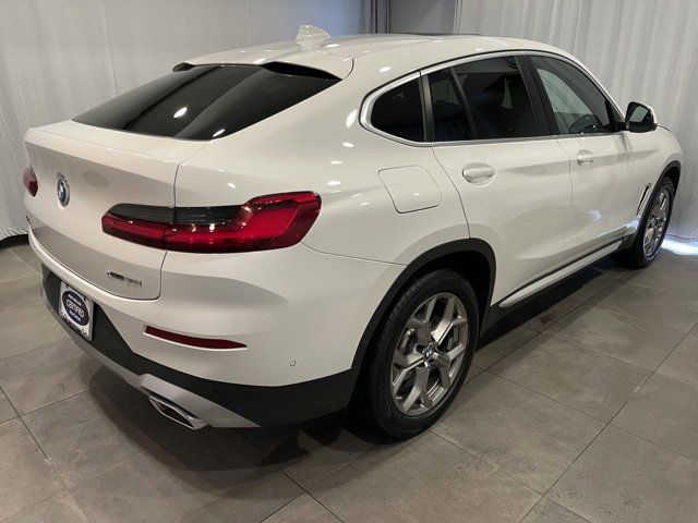 2024 BMW X4 xDrive30i