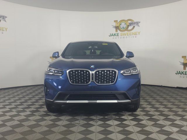 2024 BMW X4 xDrive30i