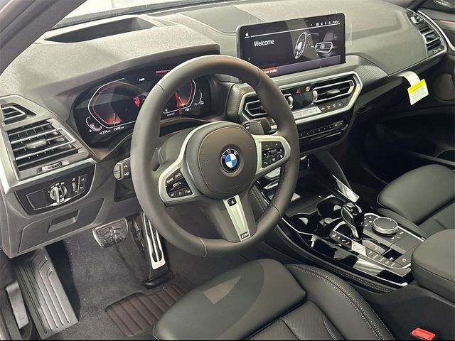 2024 BMW X4 xDrive30i