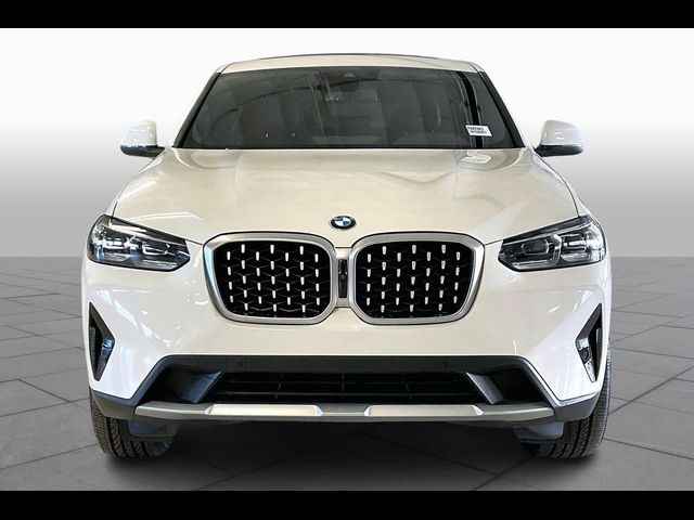 2024 BMW X4 xDrive30i