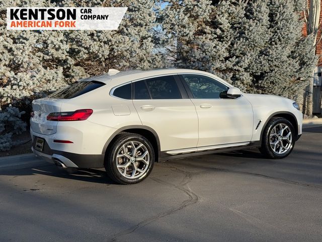 2024 BMW X4 xDrive30i