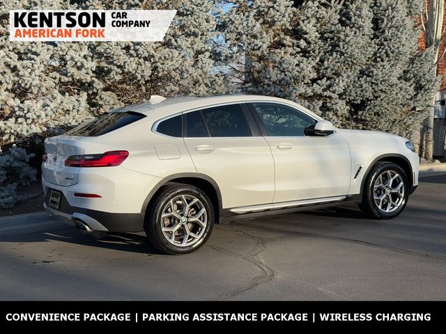 2024 BMW X4 xDrive30i