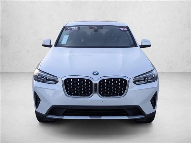 2024 BMW X4 xDrive30i