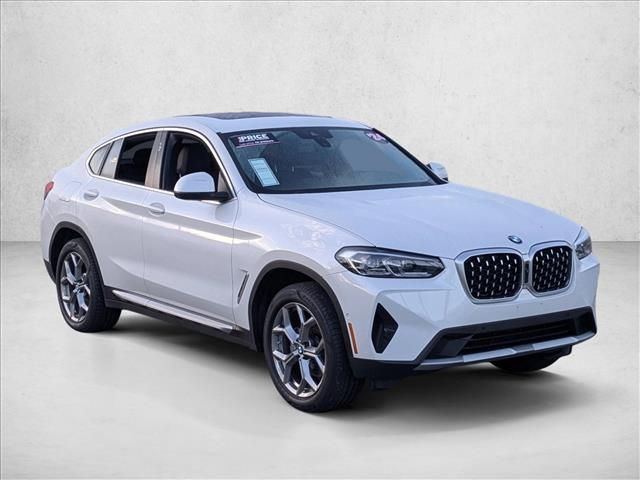 2024 BMW X4 xDrive30i