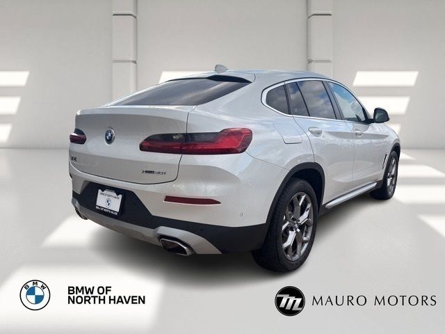 2024 BMW X4 xDrive30i