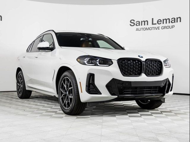 2024 BMW X4 xDrive30i