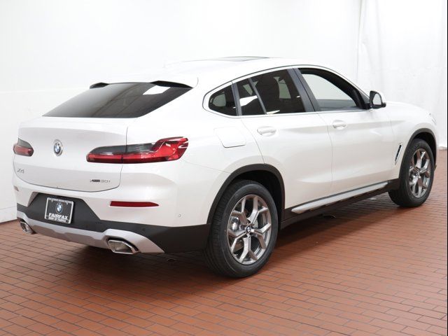 2024 BMW X4 xDrive30i