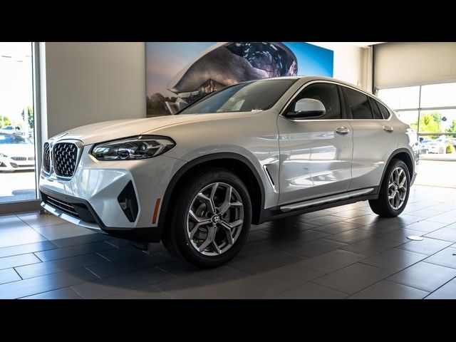 2024 BMW X4 xDrive30i