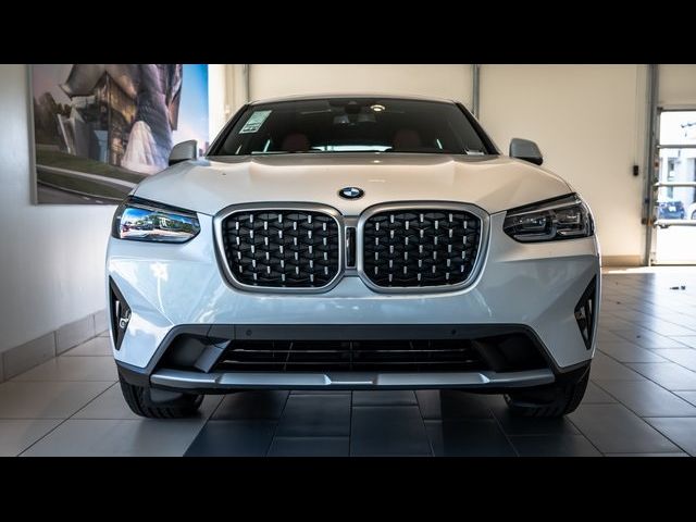 2024 BMW X4 xDrive30i