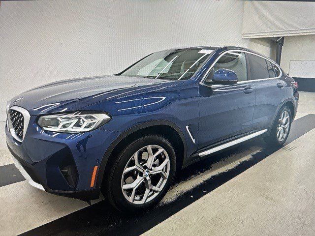 2024 BMW X4 xDrive30i