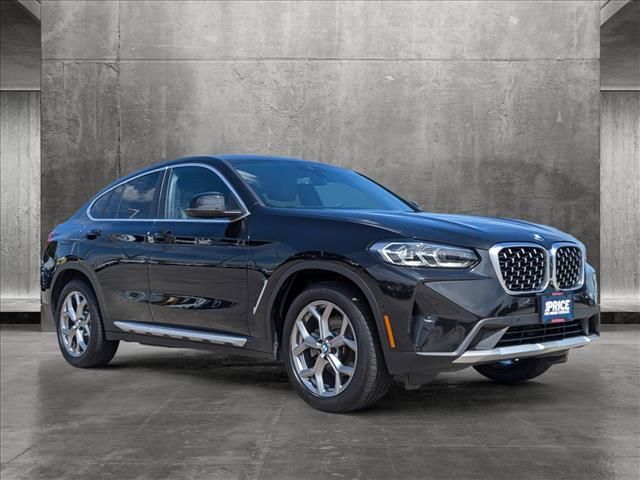 2024 BMW X4 xDrive30i