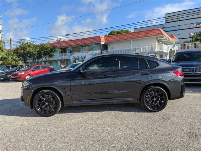 2024 BMW X4 xDrive30i