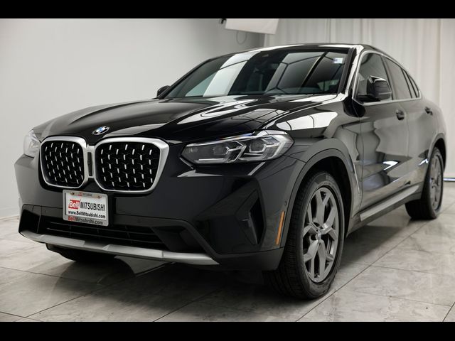 2024 BMW X4 xDrive30i