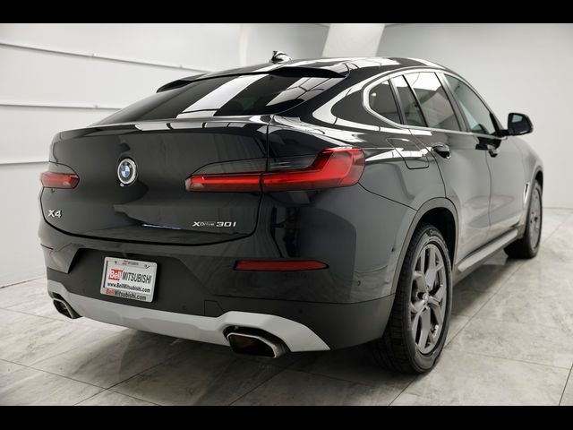 2024 BMW X4 xDrive30i