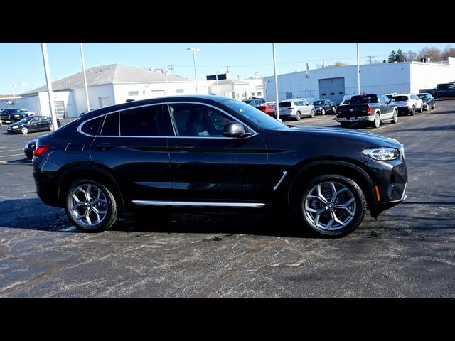 2024 BMW X4 xDrive30i