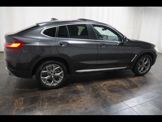 2024 BMW X4 xDrive30i