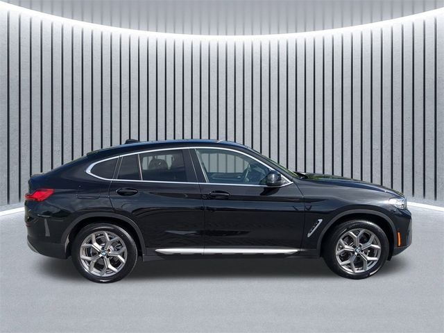 2024 BMW X4 xDrive30i