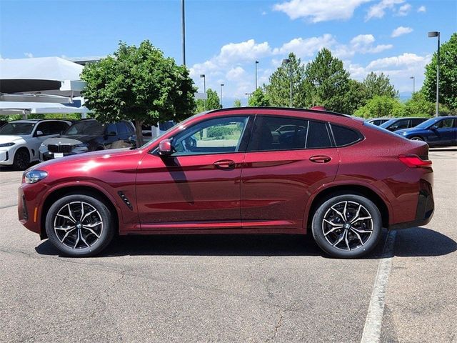 2024 BMW X4 xDrive30i