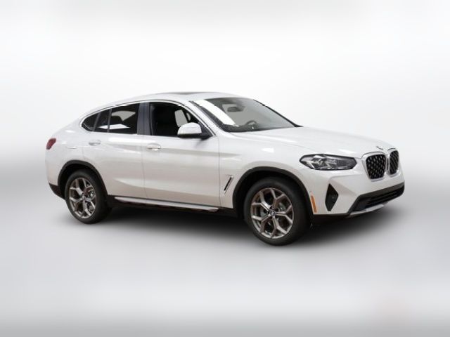 2024 BMW X4 xDrive30i