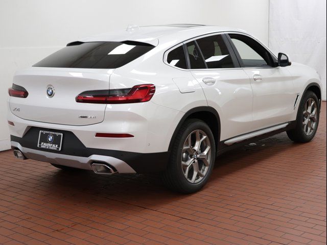 2024 BMW X4 xDrive30i