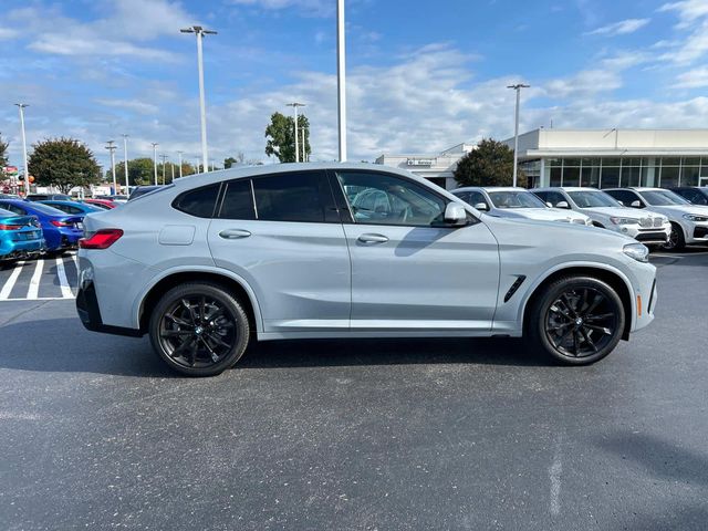 2024 BMW X4 xDrive30i