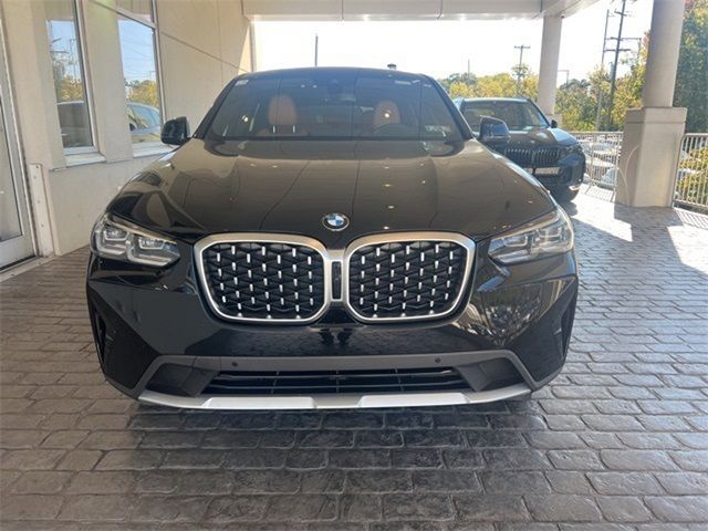 2024 BMW X4 xDrive30i