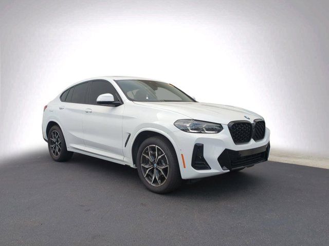 2024 BMW X4 xDrive30i