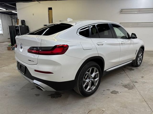 2024 BMW X4 xDrive30i