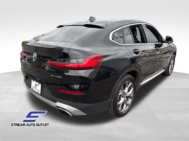 2024 BMW X4 xDrive30i