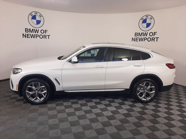 2024 BMW X4 xDrive30i