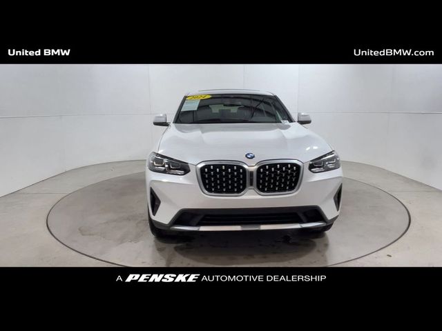 2024 BMW X4 xDrive30i