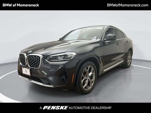 2024 BMW X4 xDrive30i