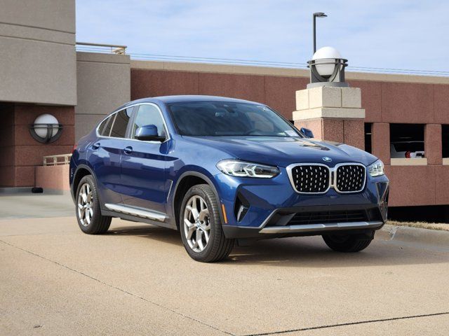 2024 BMW X4 xDrive30i