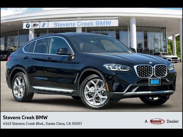 2024 BMW X4 xDrive30i