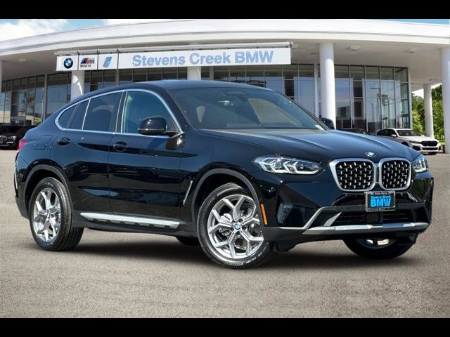 2024 BMW X4 xDrive30i