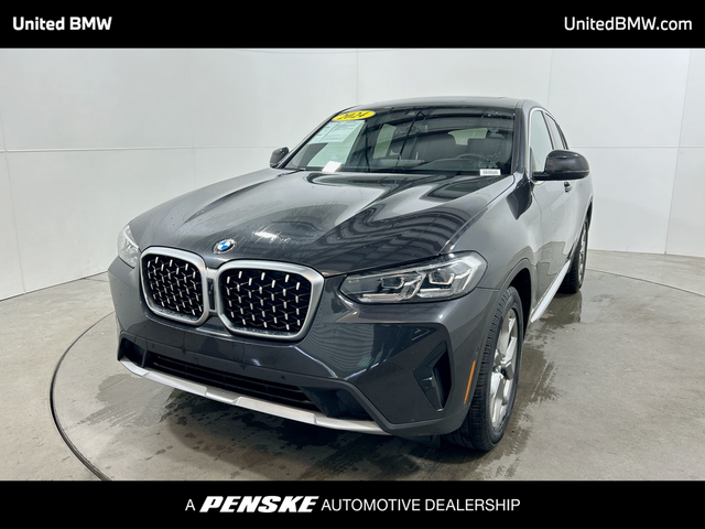 2024 BMW X4 xDrive30i