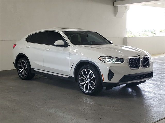 2024 BMW X4 xDrive30i