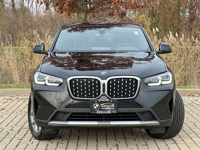 2024 BMW X4 xDrive30i