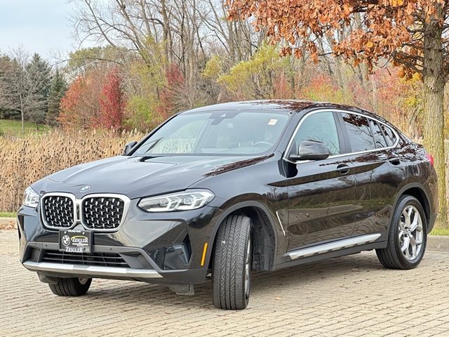 2024 BMW X4 xDrive30i