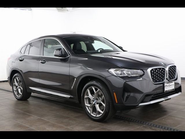 2024 BMW X4 xDrive30i