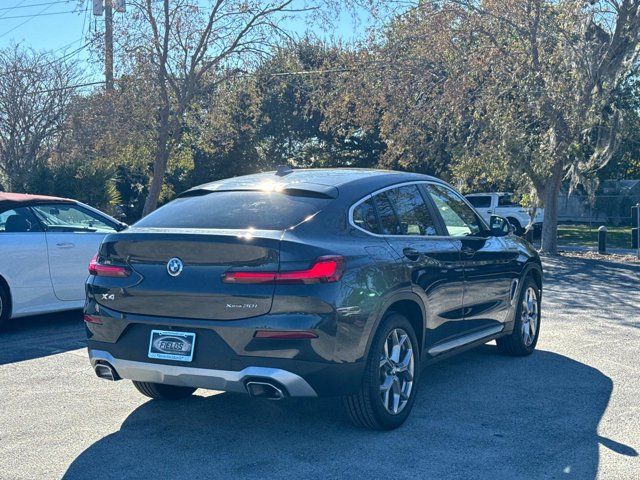 2024 BMW X4 xDrive30i