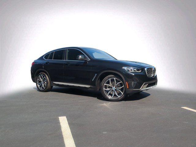 2024 BMW X4 xDrive30i