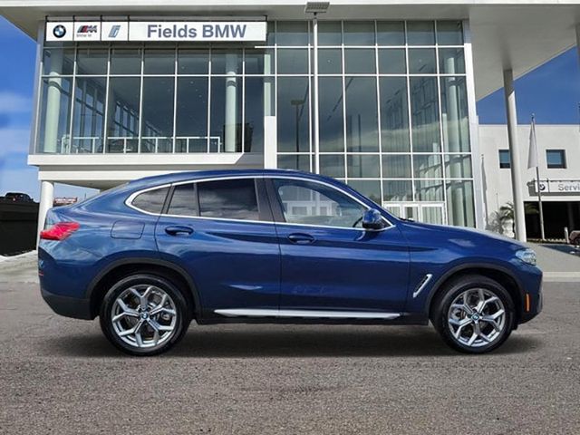 2024 BMW X4 xDrive30i